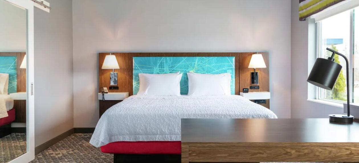 Hampton Inn & Suites 达尔哈特 外观 照片