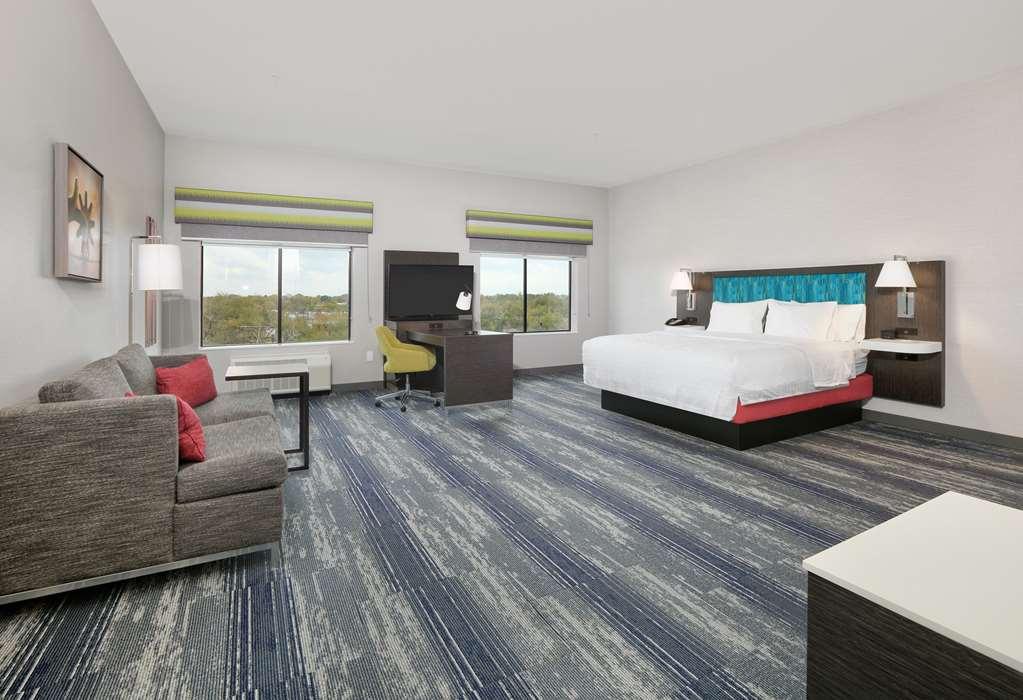 Hampton Inn & Suites 达尔哈特 客房 照片
