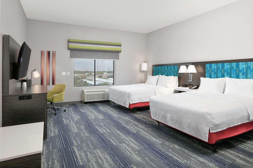 Hampton Inn & Suites 达尔哈特 客房 照片